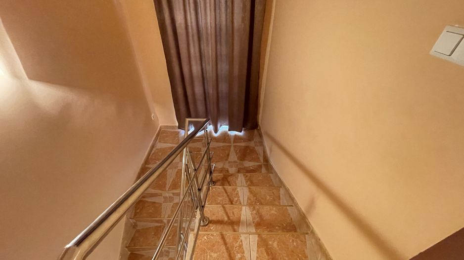 CASA  INDIVIDUALA DE VANZARE IN MEHALA - Poză 17