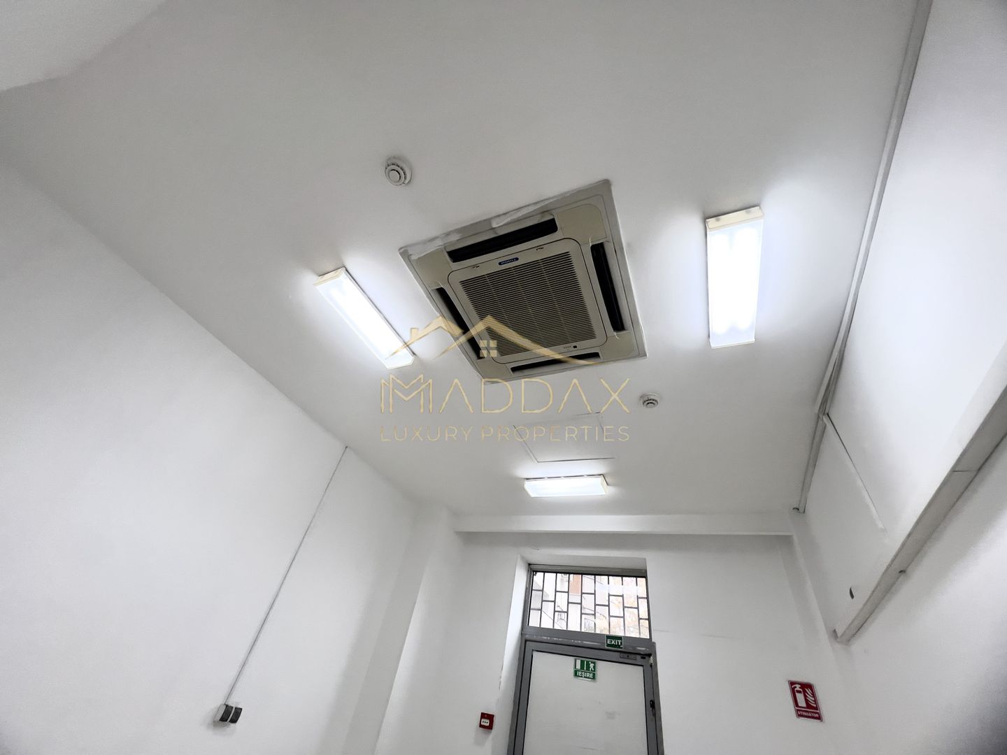 Spatiu Comercial Stradal**240mp**2 locuri parcare//Bdul Ion MIhalache - Poză 34