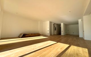 Vila cu 5 camere  *366mp* / Curte privată *315mp* / Pipera - Lake View - Poză 9