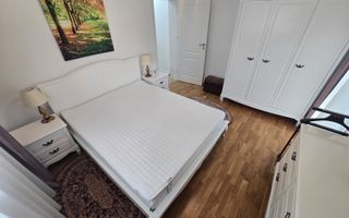 Apartament superb 3 camere 2 bai 2 balcoane Selimbar Lidl - Poză 6
