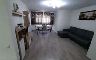 Apartament de închiriat, etaj intermediar – Zona Vivo