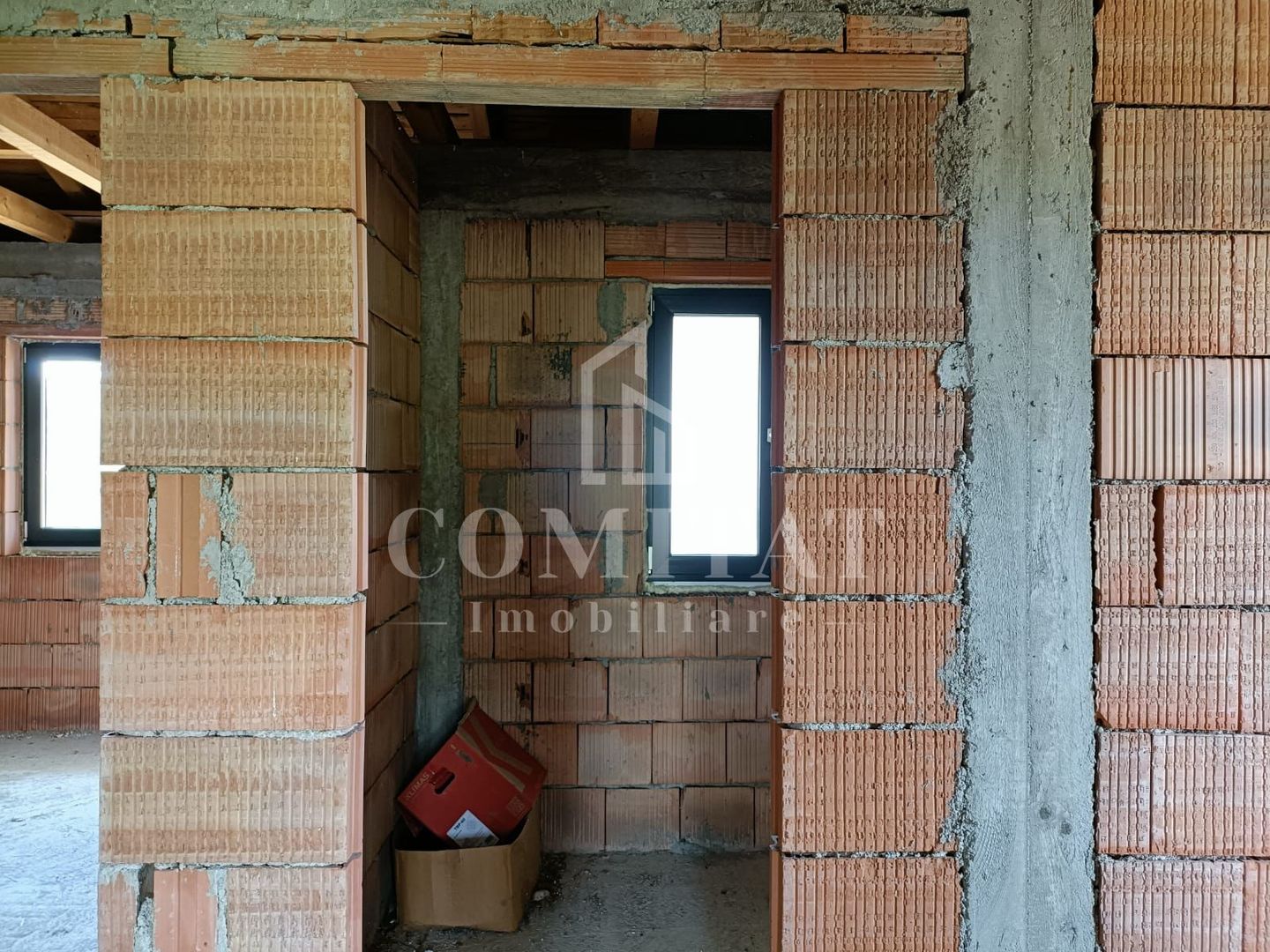 Casă individuală de vânzare | 4 Camere | 110 mp | Dezmir - Poză 5
