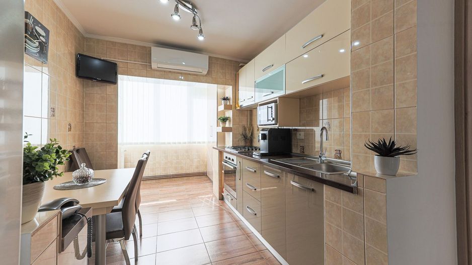 Rezervat De vânzare apartament spațios cu 2 camere decomandat etaj 3 - Poză 8