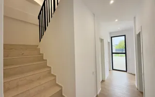 Vila finalizata in Complex Rezidential - Poză 17