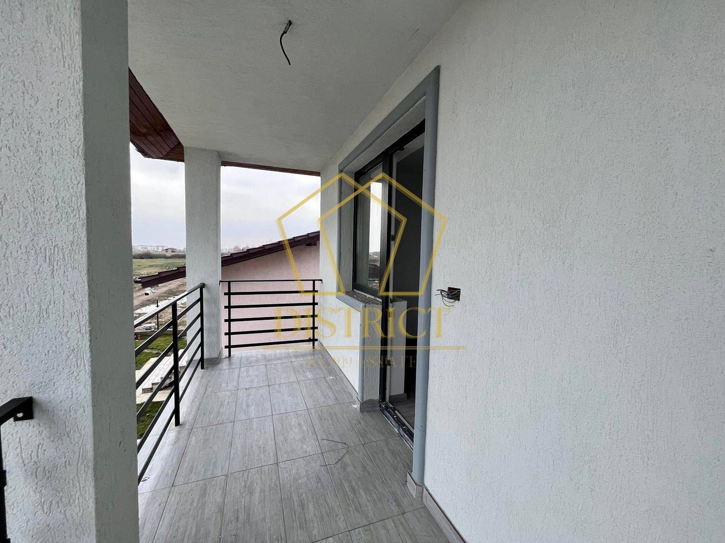 Duplex spatios cu 4 camere | Calea Urseni | COMISON 0% - Poză 8