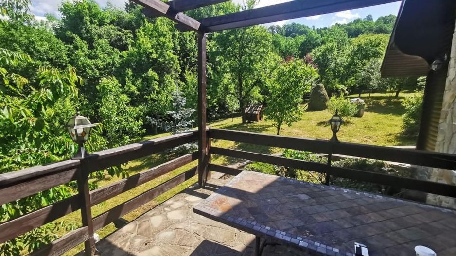 Casa de vacanta deosebita Breaza- Nistoresti - Poză 12