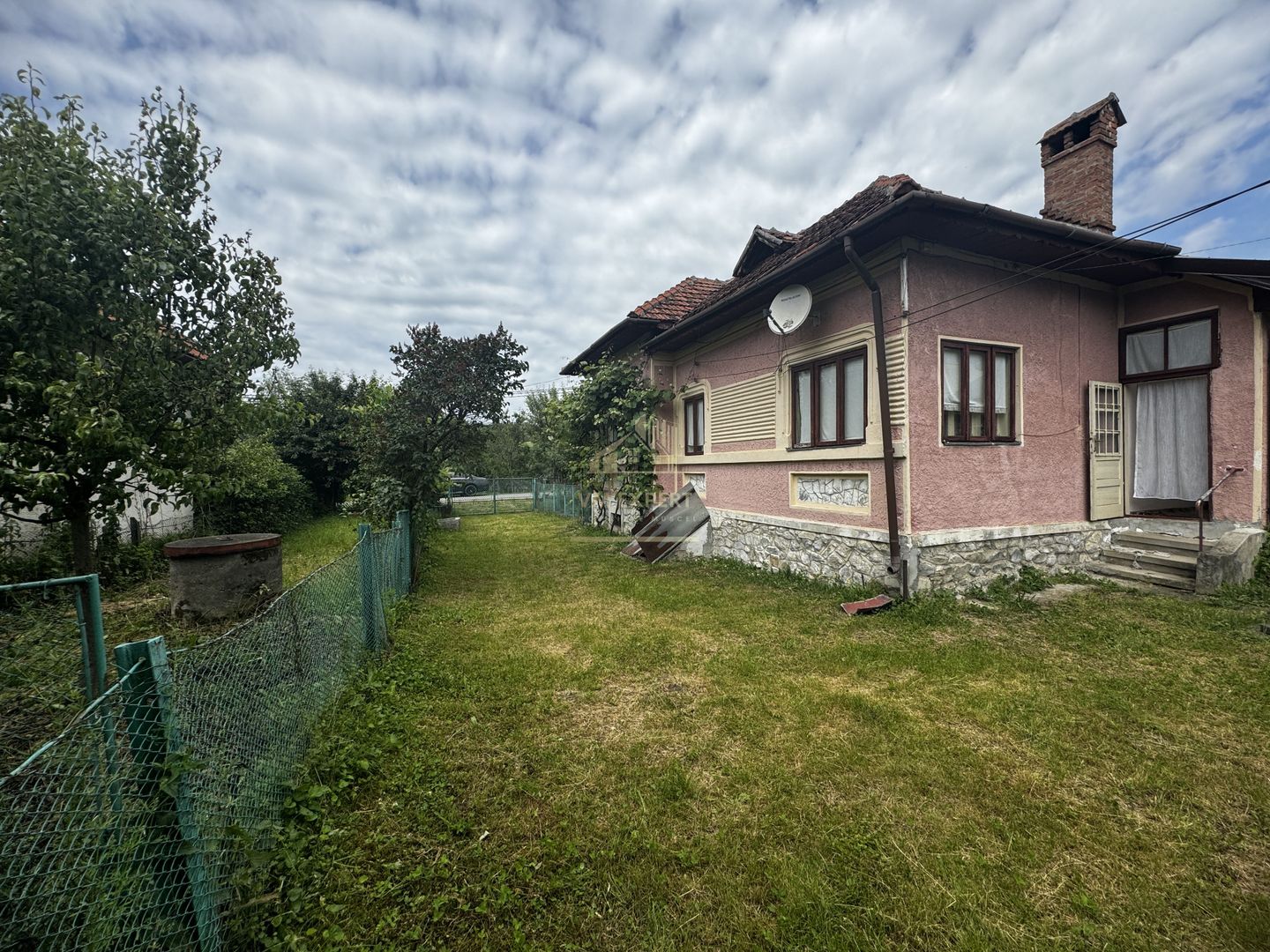 CASA 3 CAMERE, PLUS ANEXE, TEREN 2141 MP, BEREVOIESTI, ARGES - Poză 30
