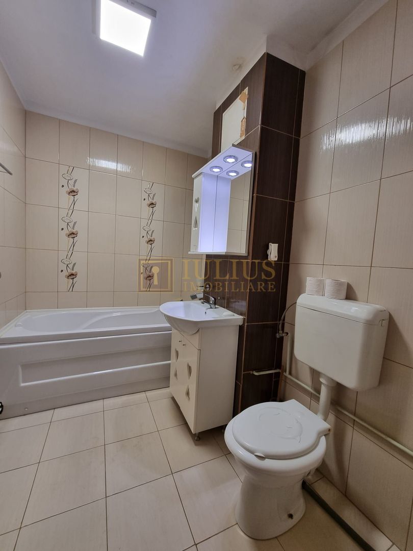 centrală proprie, aer conditionat, zonă liniștită, apartament spațios - Poză 18