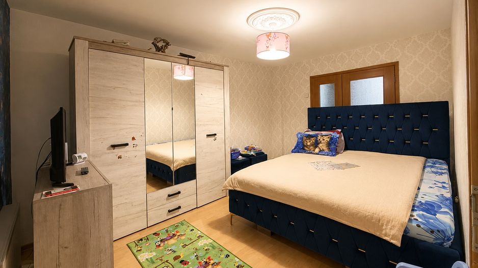 Apartament 2 camere decomandat ,49 mp, Parter, balcon, boxă - Poză 1