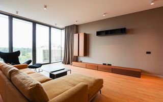 Unique Luxury Apartment | 4 Rooms | CITY VIEW - Poză 3