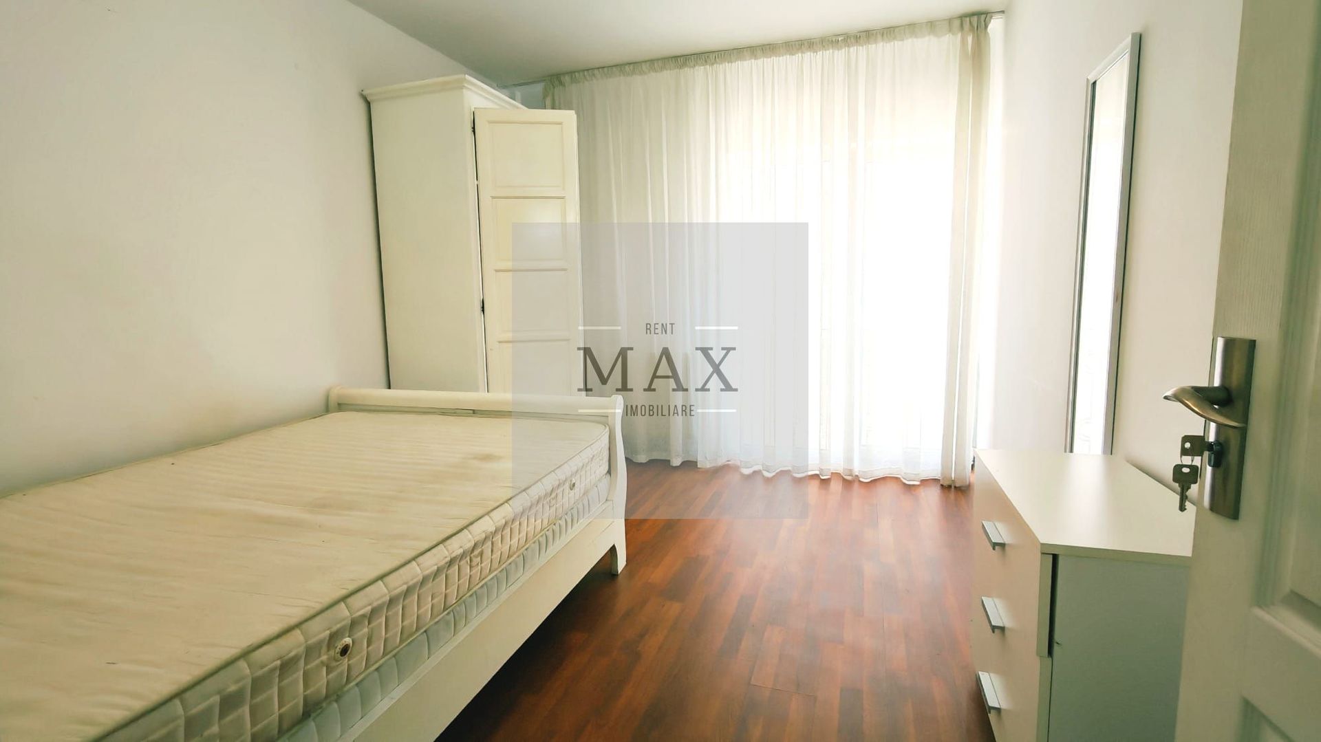 Apartament 4 camere de închiriat Zorilor, zona Recuperare, etaj 1 - Poză 8