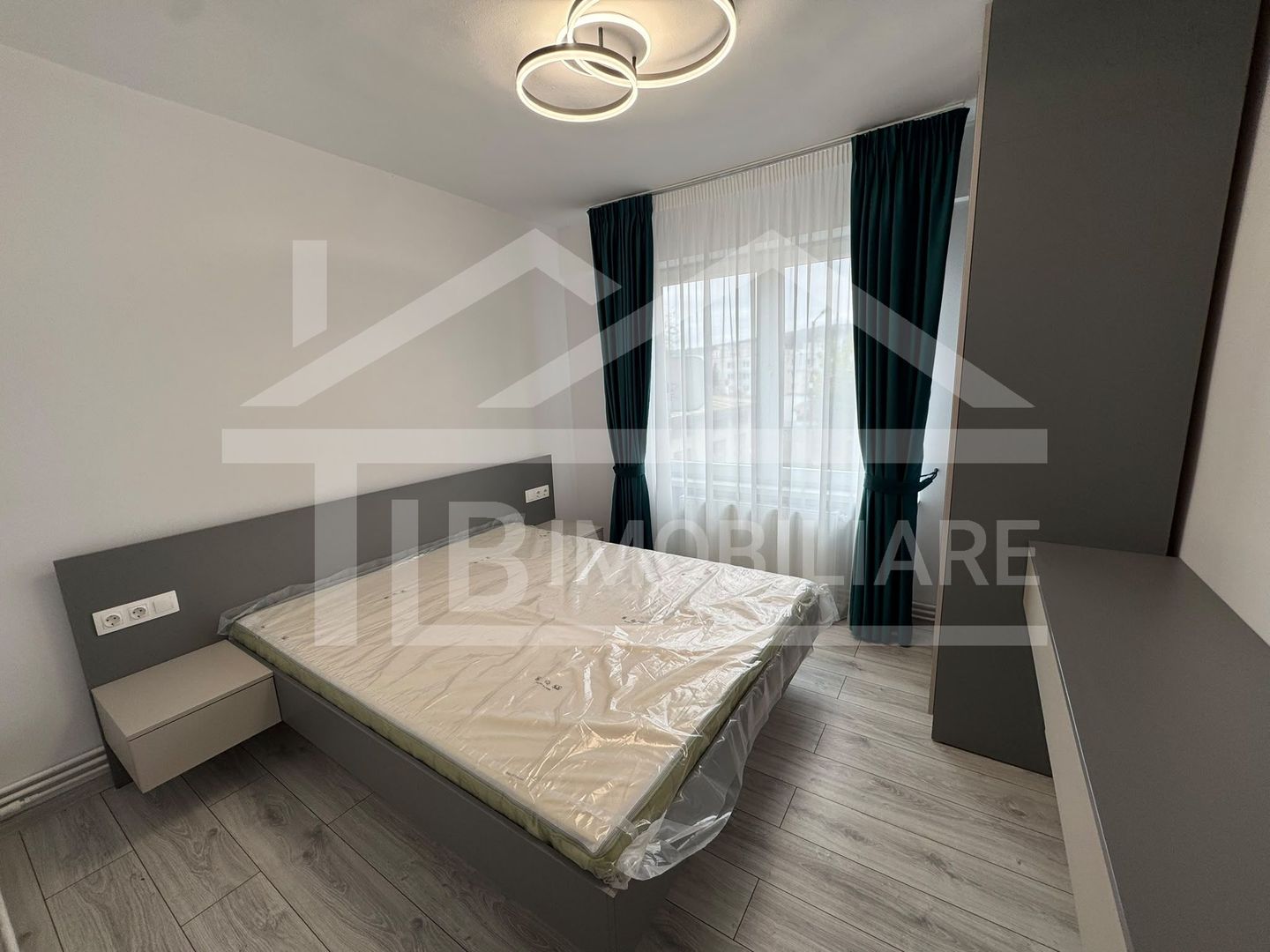 Apartament cu 2 camere, 50 mp, decomandat, Zona Fortuna - Poză 3