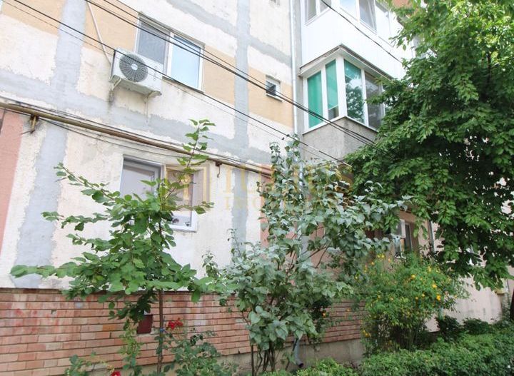 Zona Lipovei, 4 camere + 2 bai, centrala proprie, PET-FRIENDLY - Poză 14