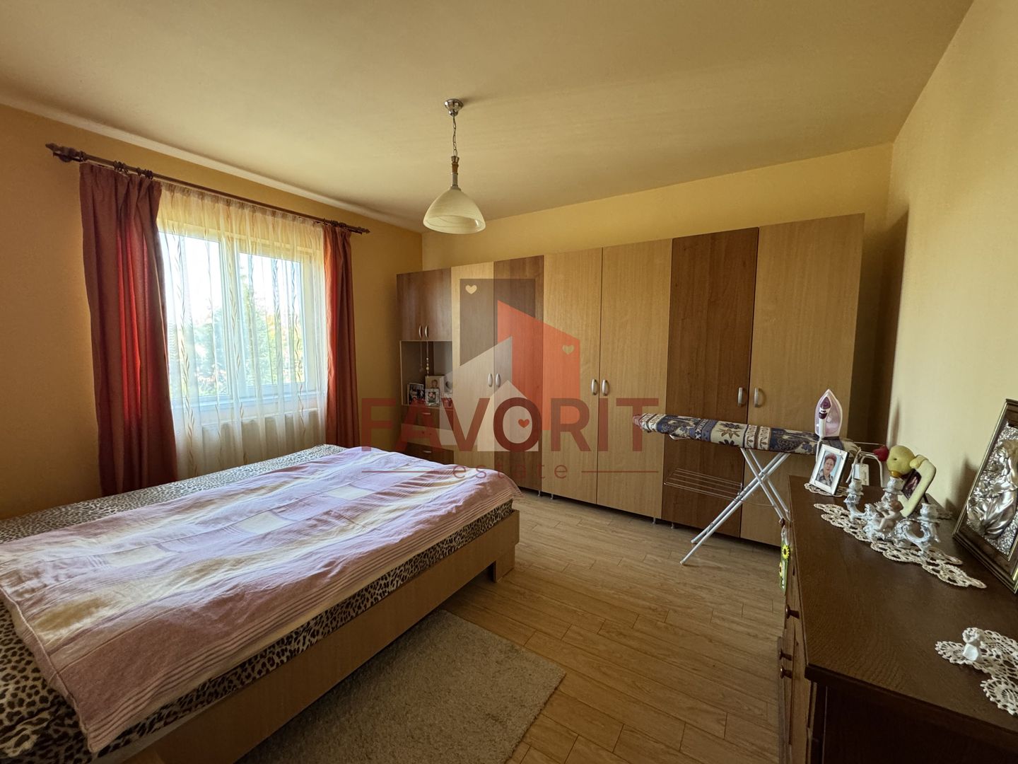 COMISION 0%.  Casa individuala cu garaj . Zona Decathlon . - Poză 13