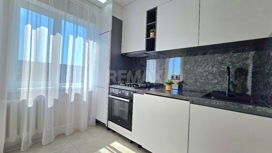 Apartament cu 3 odăi Botanica, Mun. Chișinău - Poză 10