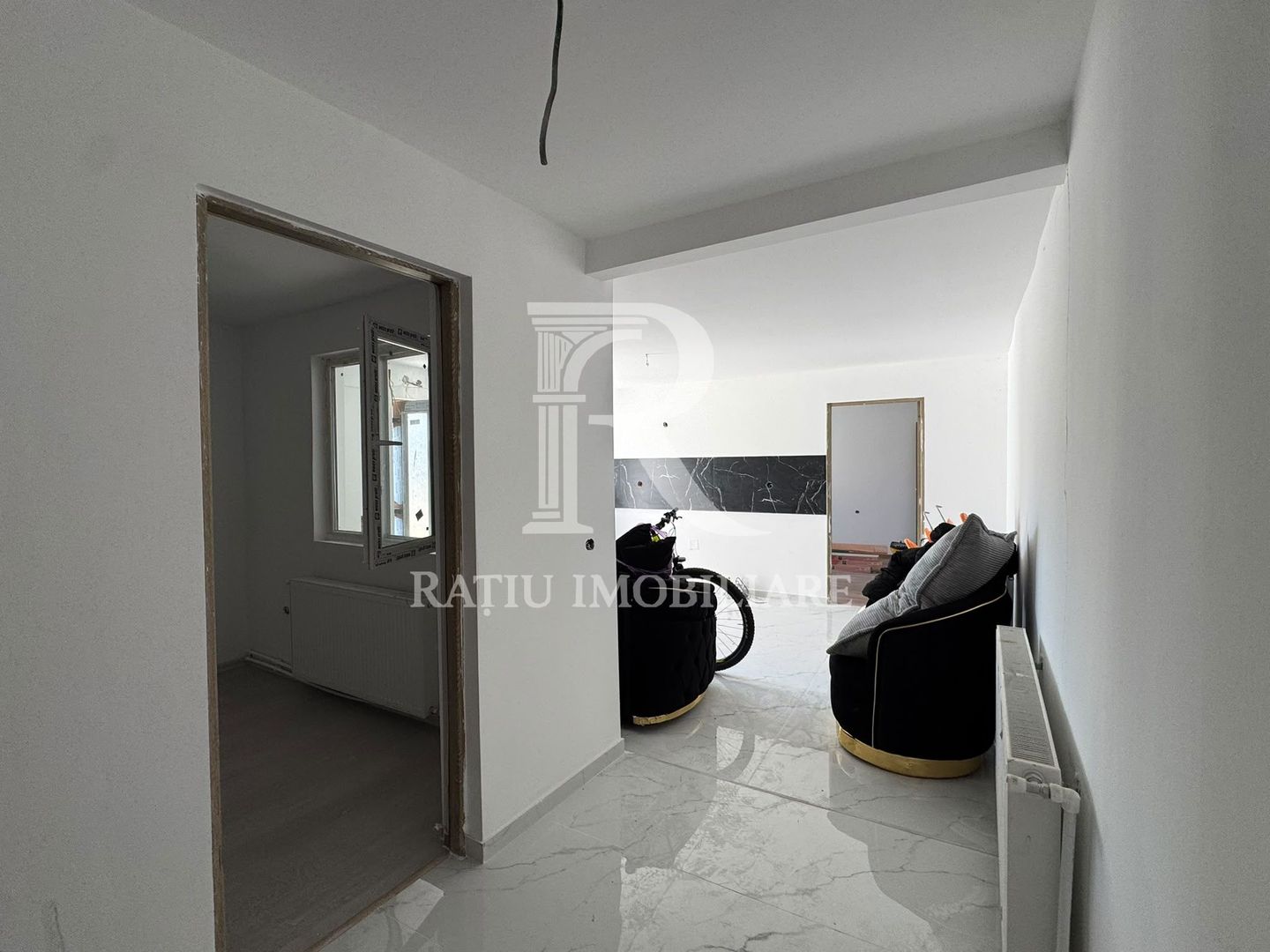 De vanzare | Casa cu 4 camere | Oradea - Poză 4