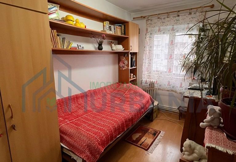 Ap. 3 cam. decomandat - # - Str. Petre Țuțea, Nicolina 1 - Poză 4