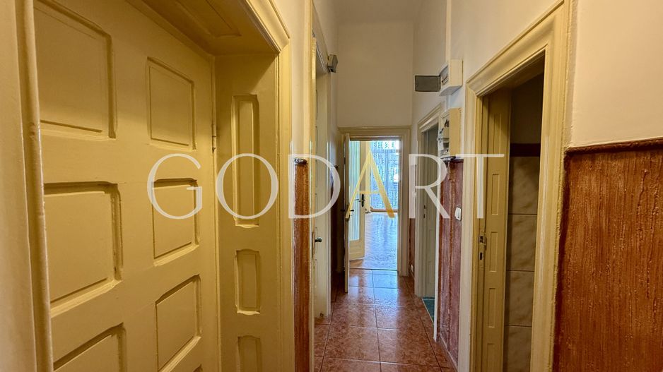 Apartament in vila interbelica | singur pe etaj - Poză 12