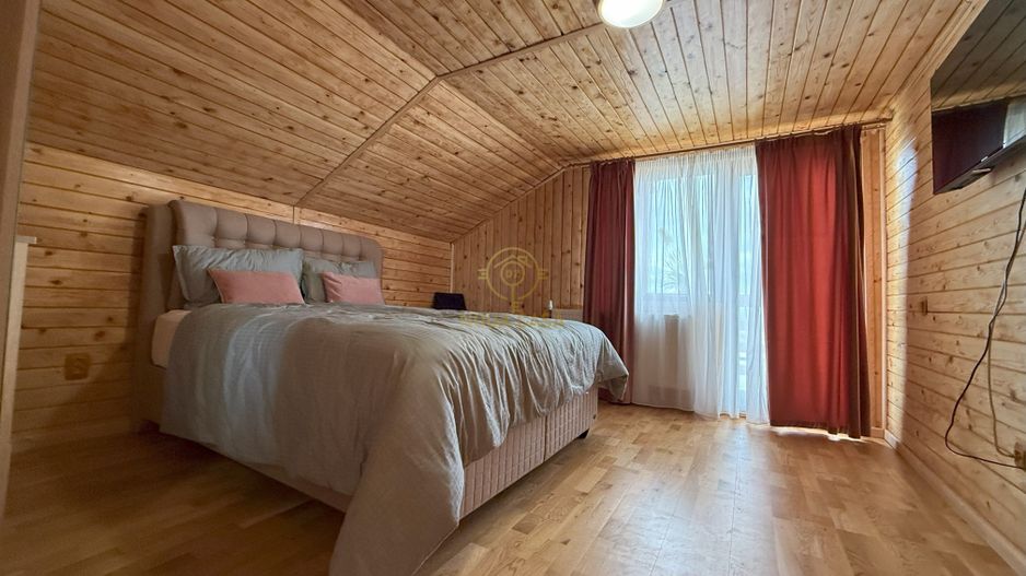 Vila de vanzare in APA-NORD  cu 2 Piscine/Zona de Relaxare/Acces lac - Poză 18