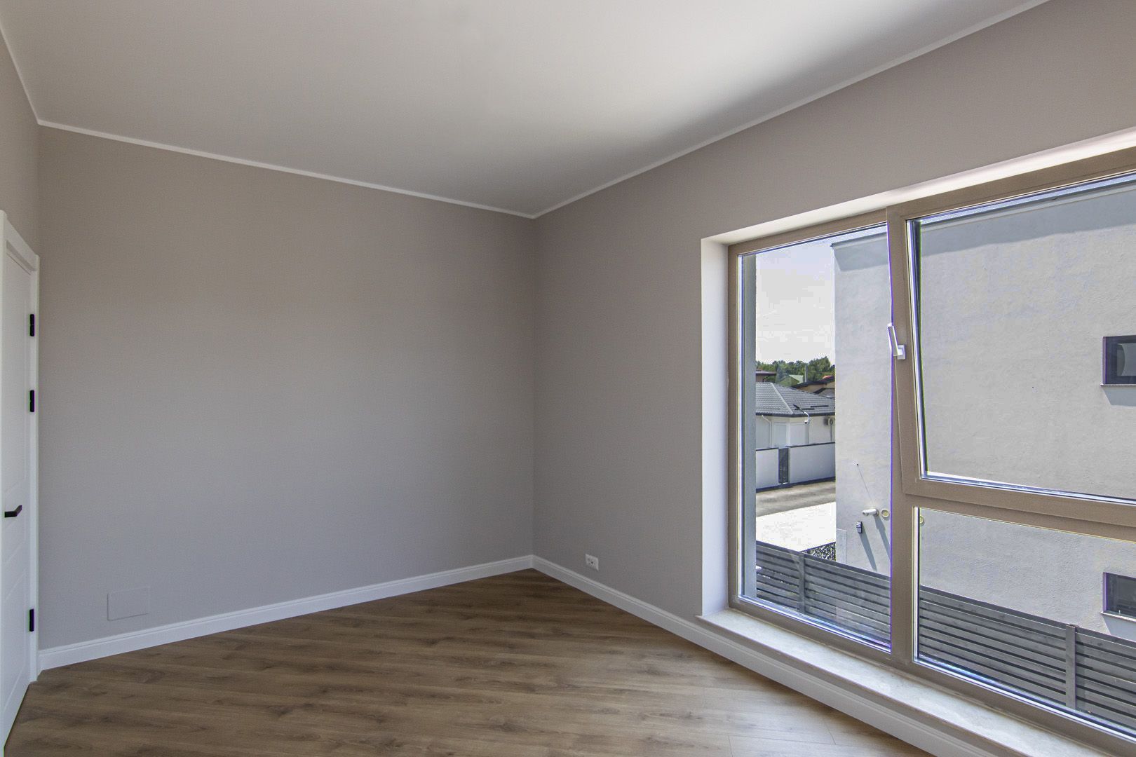 COMISION 0 % | CASA PREMIUM | 5 CAMERE | FINISATA LA CHEIE | OTOPENI - FERME | - Poză 39