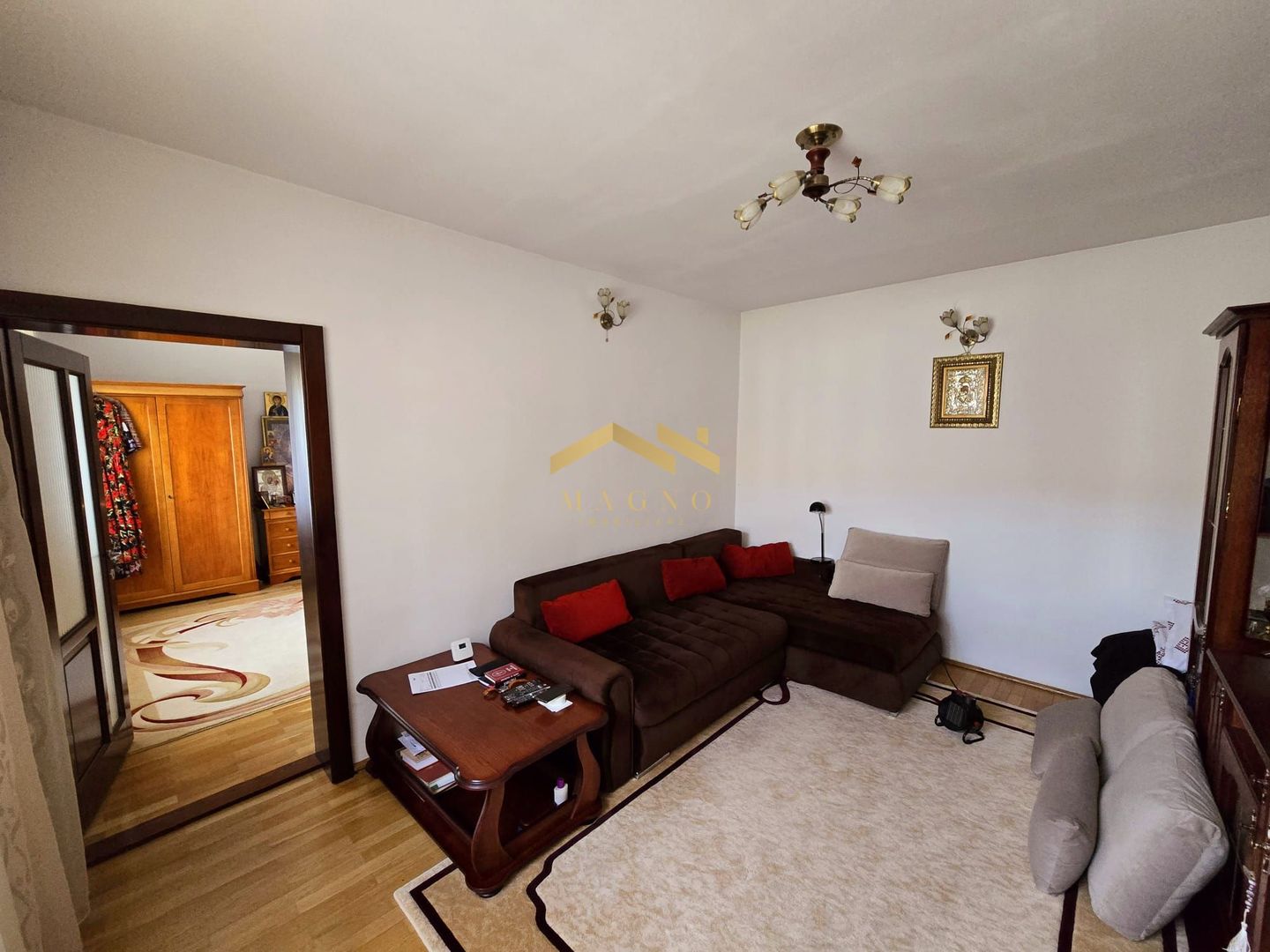 Casa de vanzare cu teren mare pe Ady Endre Aradul nou - Poză 19