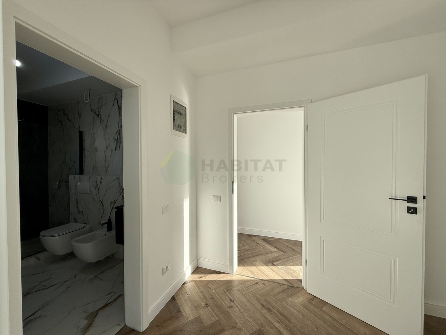 Vila 6 camere cu vedere la lac in mic ansamblu | Own Lake Residence - Poză 17