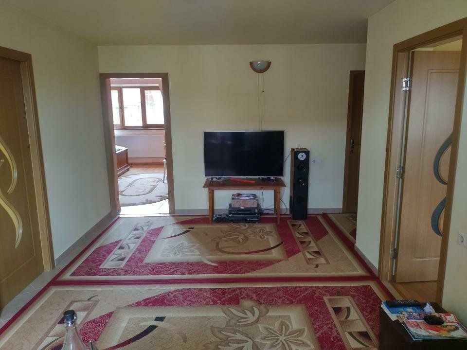 Casa de vanzare in Sanpetru cu 650mp teren - Poză 7