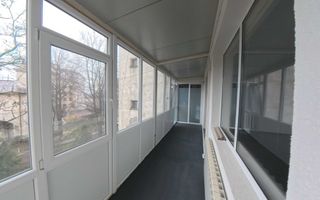 Închiriere birouri renovate în zona Sărărie – Independenței, Iași - Poză 8