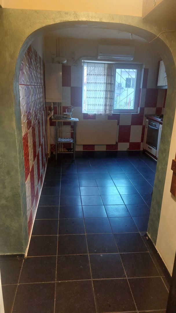 Apartament 2 camere CENTRALA PROPRIE!!! - Poză 2