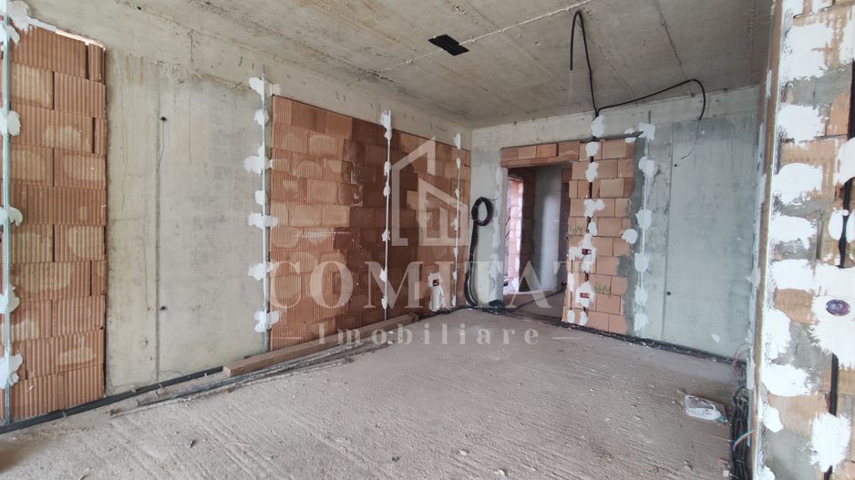 Apartament cu 3 camere | 100 mp | Europa - Poză 1