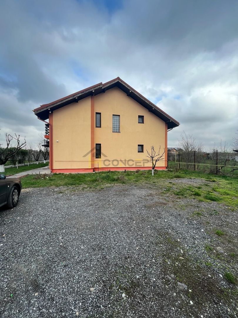 Vila ideala pentru familie numeroasa Clinceni - Poză 14