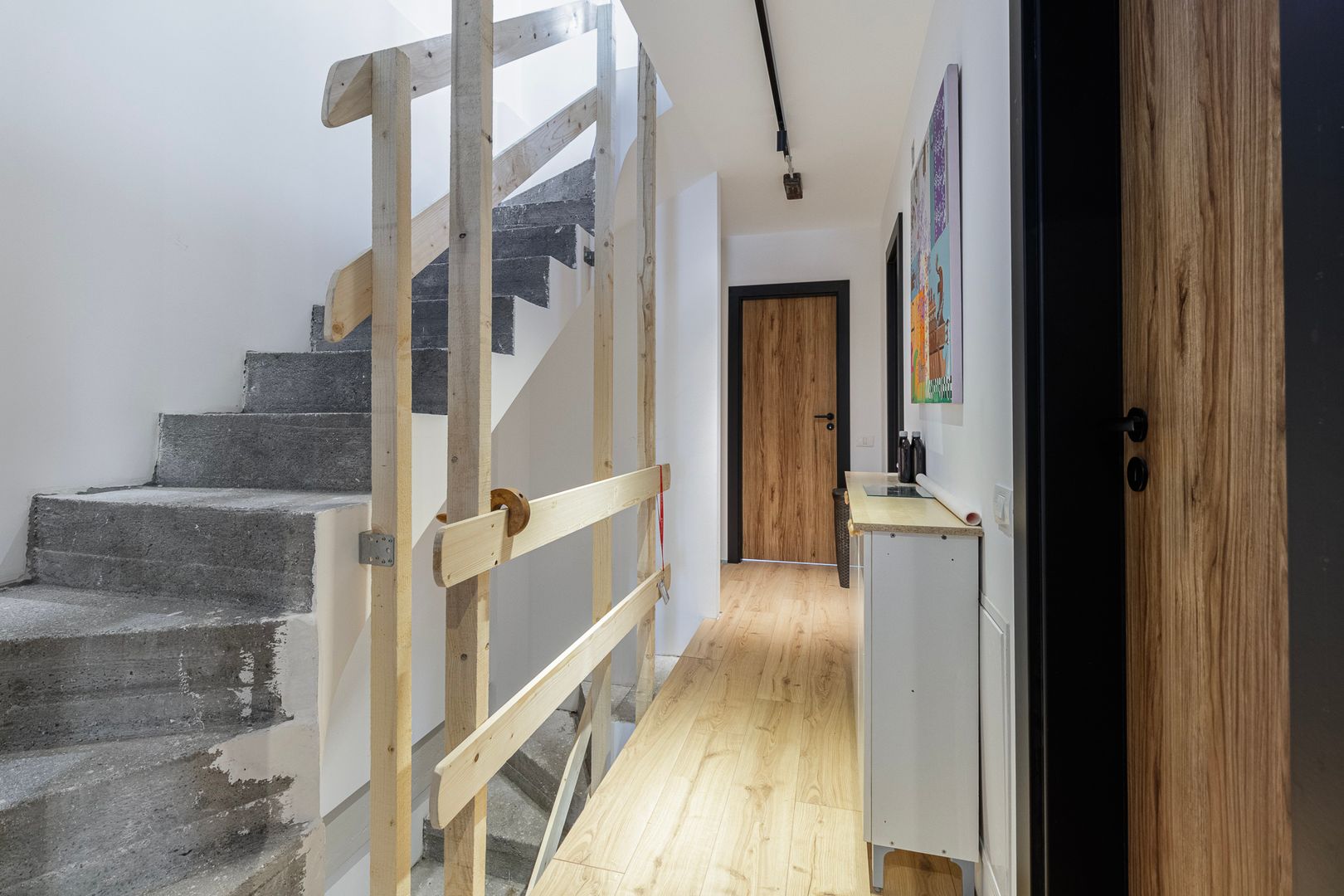 Casa noua aproape de Bd Unirii - Poză 12