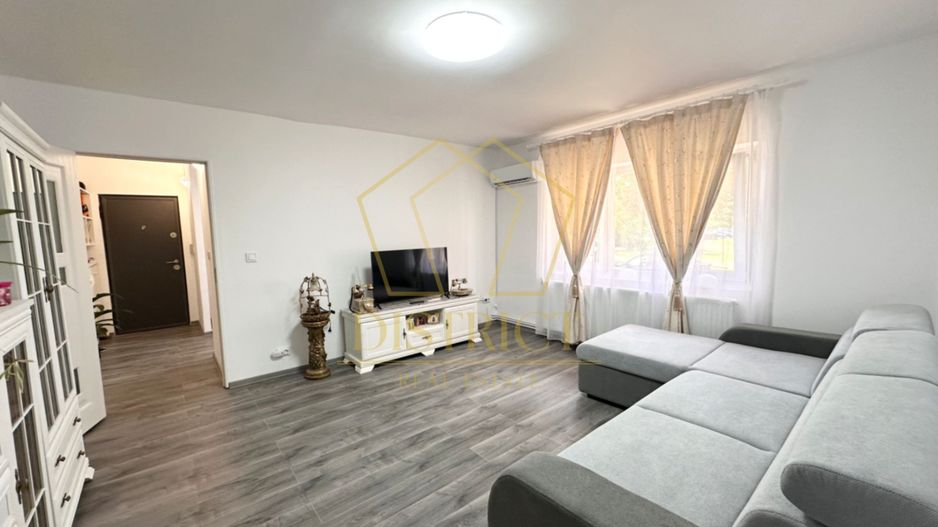 Apartament deosebit cu 2 camere | Zona Sagului | Parter - Poză 3