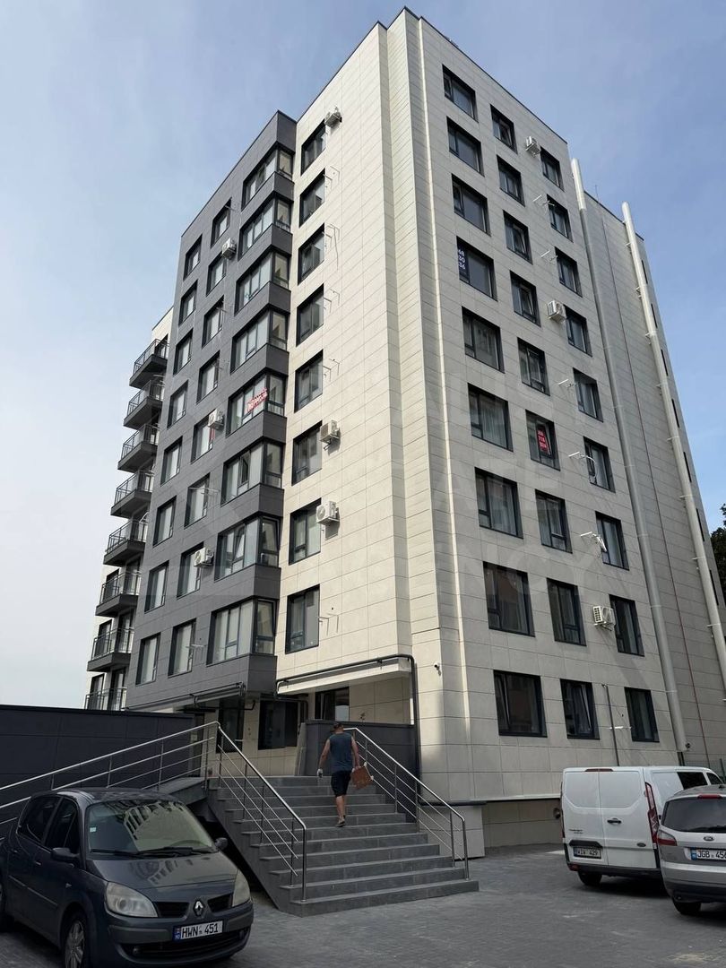 Vânzare, apartament cu 2 camere 50 mp, str. Ialoveni Telecentru - Poză 1