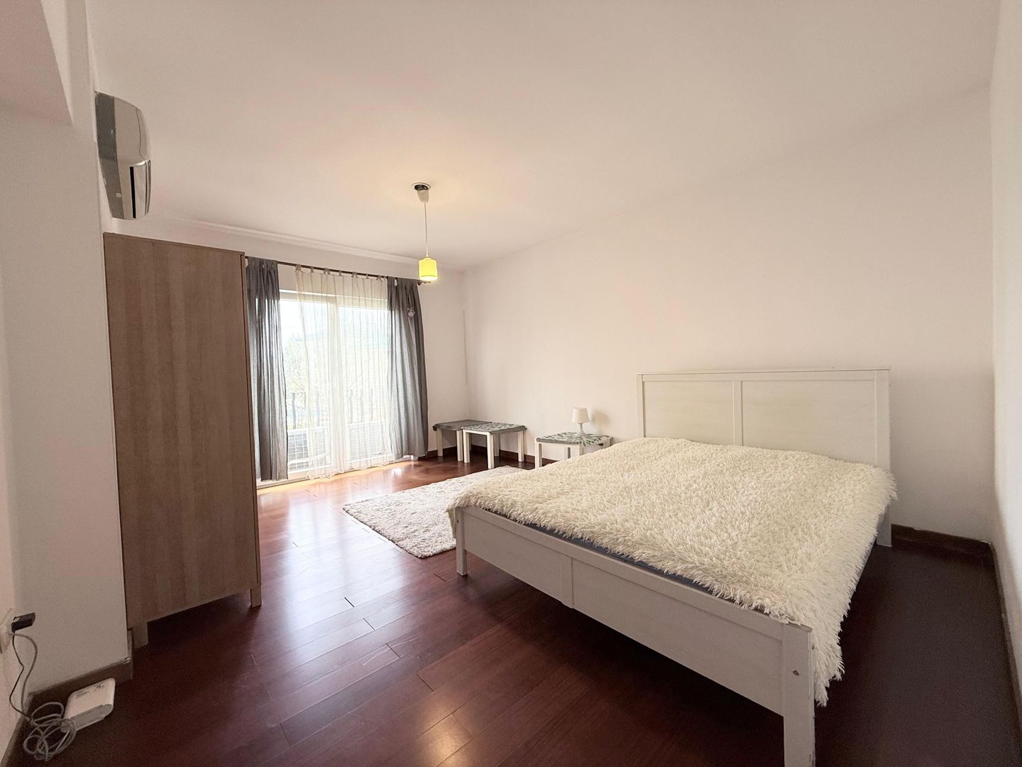 COSMOPOLIS - Apartament cu 2 camere, mobilat si utilat. - Poză 6