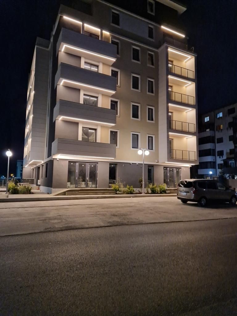 Garsonieră Bragadiru Loc de parcare inclus Mobilata Utilata - Poză 11