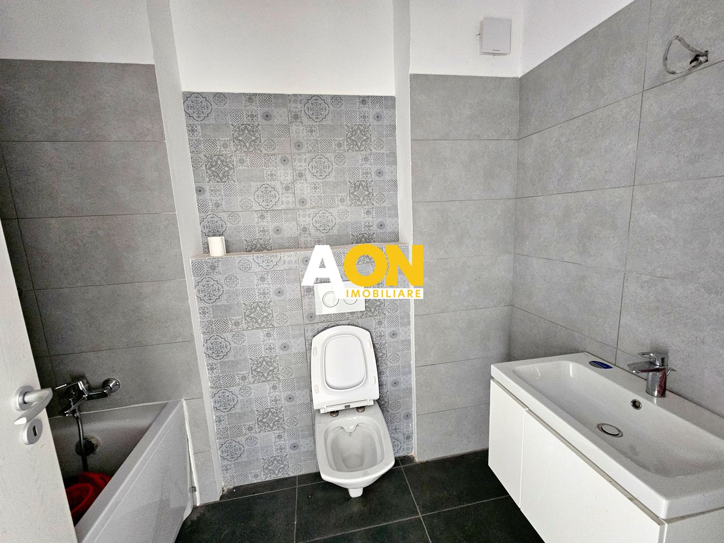 Apartament 2 camere, 64 mp, parter înalt, parcare privata, Transalpina - Poză 7