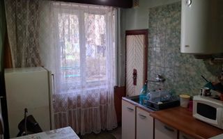 Apartament 2 camere, 47 mp, parter, renovabil, Piata Armatei - Poză 2