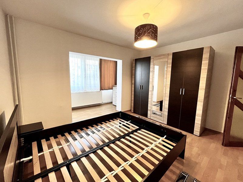 Un apartament spațios cu 3 camere, et. 1, in zona Girocului - Vladeasa - Poză 13