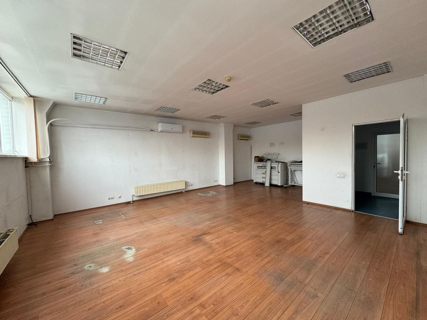 Spatiu de birouri de inchiriat | 20 parcari | Zona strazii Fabricii - Poză 5