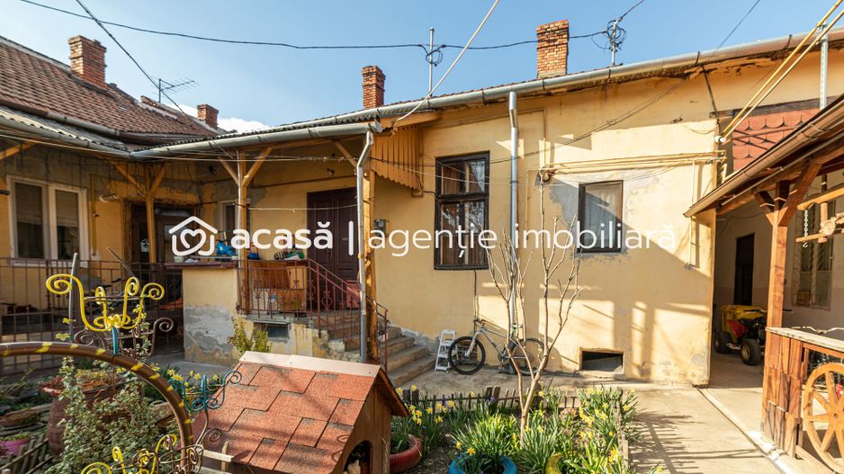 Apartament la casă cu 3 camere zona Pârneava - Poză 11