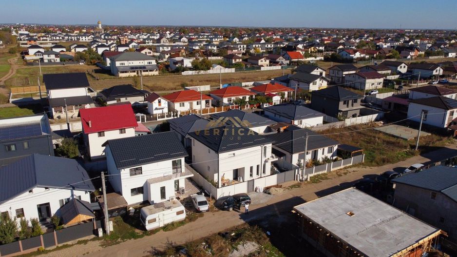 Vila 5 camere in comuna Berceni - Poză 4