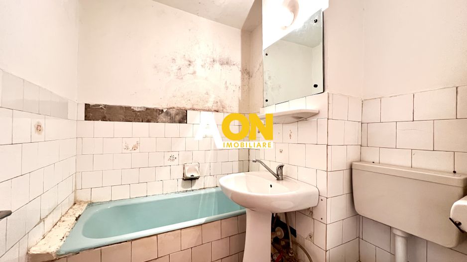 Apartament 3 Camere | DECOMANDAT | 71 mp | Zona Cetate - Poză 10