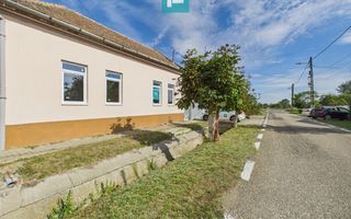 Casă spatioasă și solidă în Pecica - Poză 3