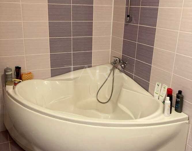 Vanzare apartament 2 camere, complet mobilat și utilat. - Poză 5