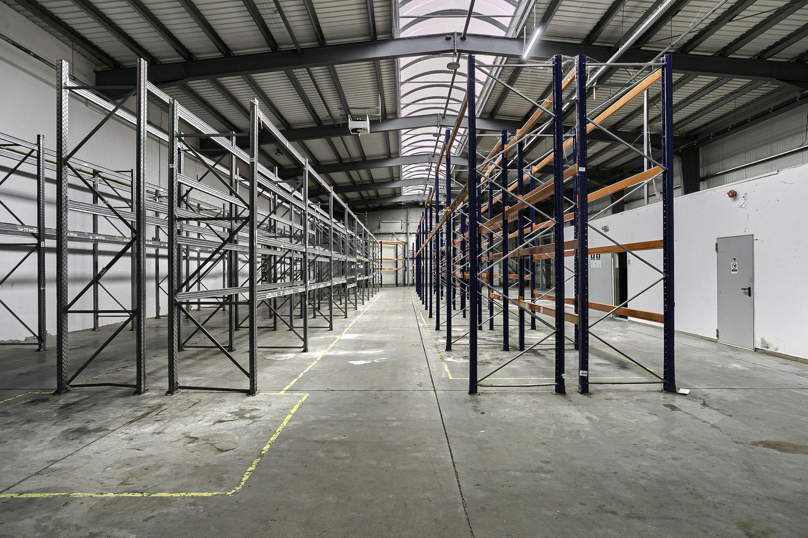 Hala industriala de inchiriat , ARAD-856 mp - Poză 5