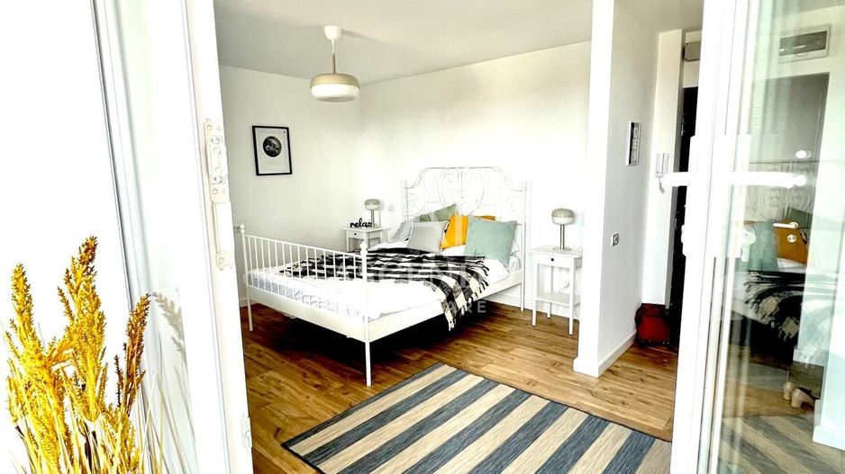 Studio renovat 25 mp + terasă 10 mp | Piața Victoriei | 0% Comision - Poză 9