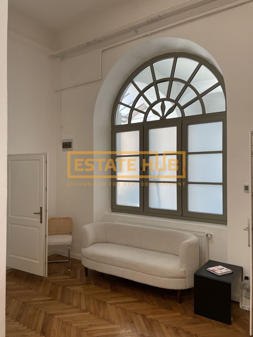 Apartament spectaculos de 125 mp in centrul istoric pe Str. Eroilor - Poză 7