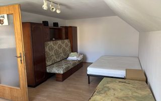Casă deosebită cu grădină liniștită aproape de centru - Poză 8