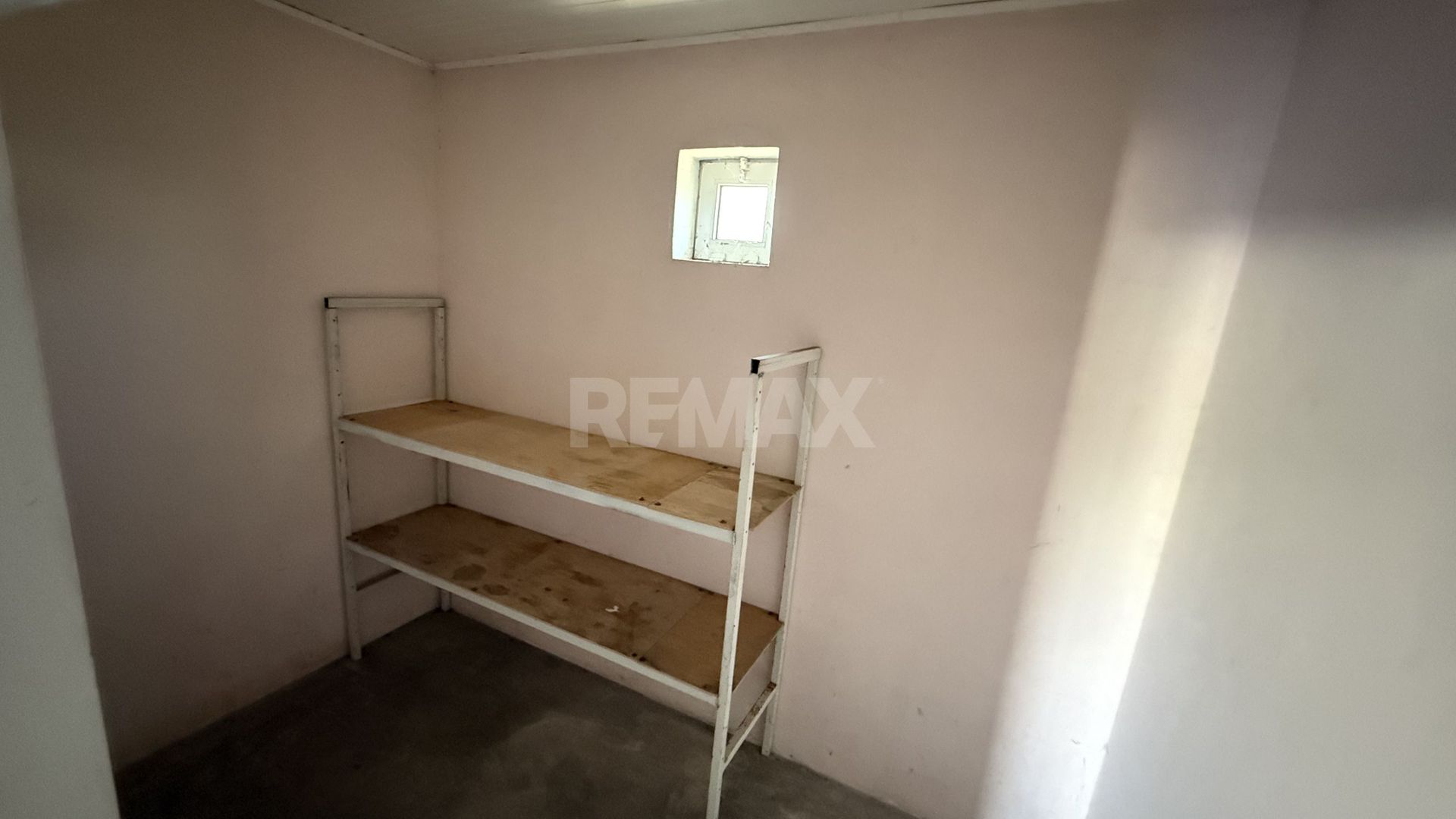 Casă de vânzare în satul Brăila, comuna Băcioi – locuință confortabilă într-un cadru liniștit și pitoresc - Poză 7